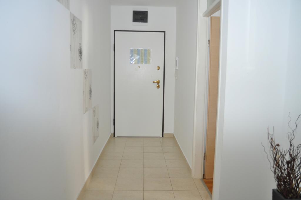 Apartment Kristijan Makarska Exterior photo