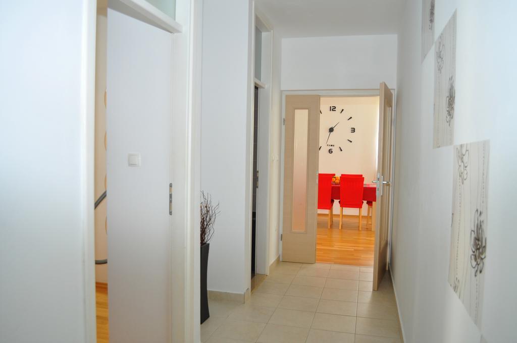 Apartment Kristijan Makarska Exterior photo